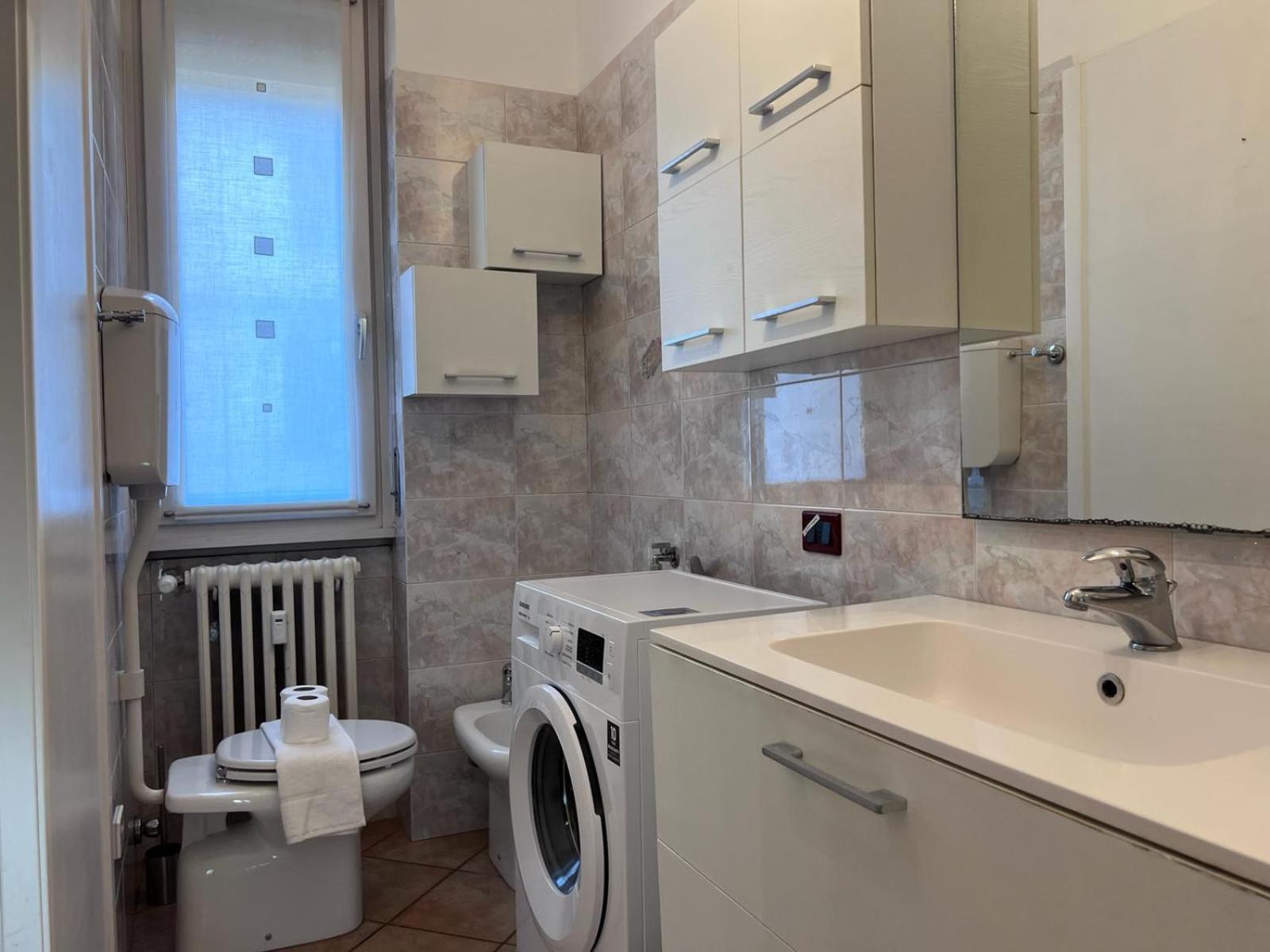 Appartamento Kibilu - Piazzale Archinto 1 - Stazione Garibaldi - Zona Isola *